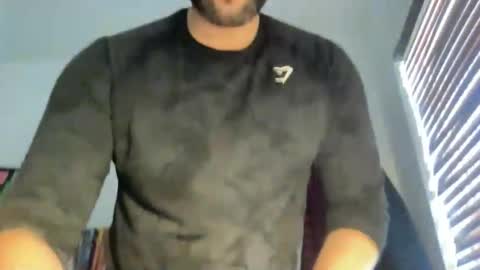 Muscle Bear Jock in Training online show from March 2026 07:58:02 PM