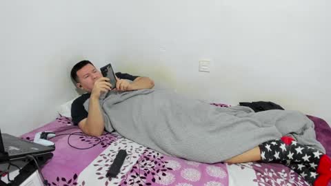 Snapshot of fuckynations chatting on December 2024 09:19:01 PM Fuckdirtymen online show from December 2024 09:19:01 PM