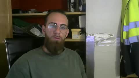 Snapshot of fuerte440 chatting on October 2025 09:54:02 AM fuerte440 online show from October 2025 09:54:02 AM