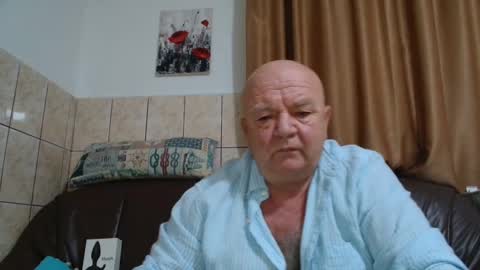 fullballs6 online show from December 2024 02:53:01 AM