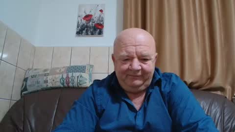 fullballs6 online show from December 2024 03:37:01 AM