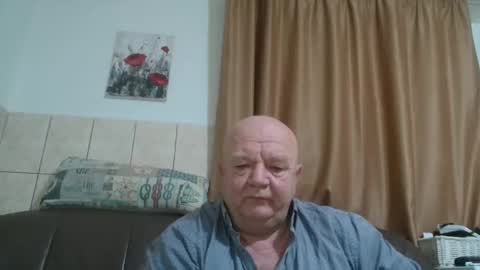 fullballs6 online show from December 2024 04:30:02 AM