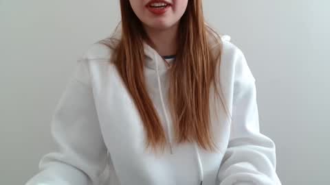 Snapshot of funemma000 chatting on March 2026 11:03:01 AM Emma online show from March 2026 11:03:01 AM