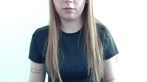 Snapshot of funemma000 chatting on March 2026 11:15:02 AM Emma online show from March 2026 11:15:02 AM