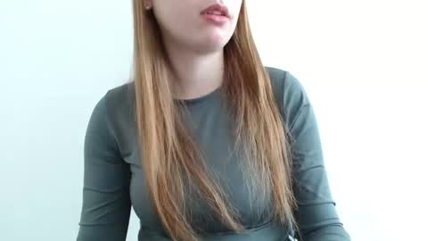 Snapshot of funemma000 chatting on March 2026 09:27:02 AM Emma online show from March 2026 09:27:02 AM