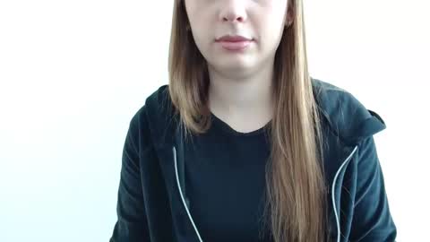 Snapshot of funemma000 chatting on March 2026 09:10:01 AM Emma online show from March 2026 09:10:01 AM