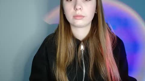 Snapshot of funemma000 chatting on April 2026 03:56:01 AM Emma online show from April 2026 03:56:01 AM