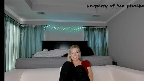 Snapshot of funphoebe chatting on December 2024 06:06:01 PM funphoebe online show from December 2024 06:06:01 PM