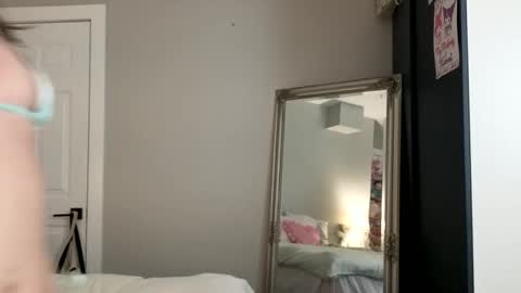 May online show from April 2026 02:02:01 AM