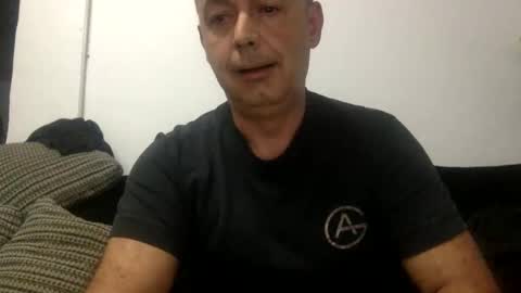 futbolin95 online show from October 2025 11:34:01 PM