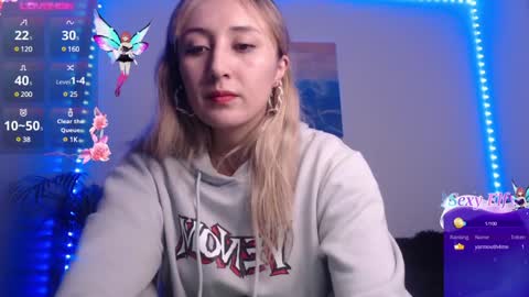 Snapshot of gabb_rioss chatting on December 2024 12:50:01 AM Gabriela online show from December 2024 12:50:01 AM