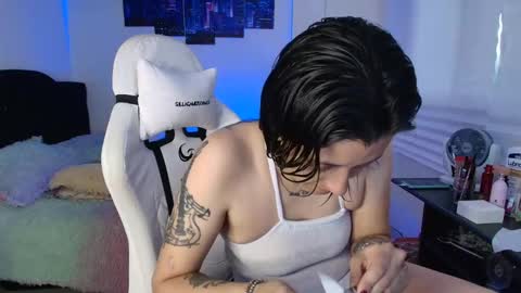 gabbie_kook online show from October 2025 07:12:02 PM