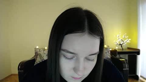 Jaklin online show from January 2025 12:09:02 PM