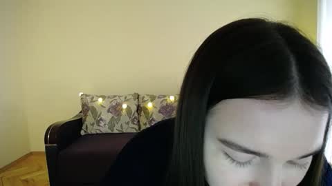 Jaklin online show from January 2025 11:37:02 AM