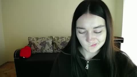 Jaklin online show from November 2025 09:42:02 AM