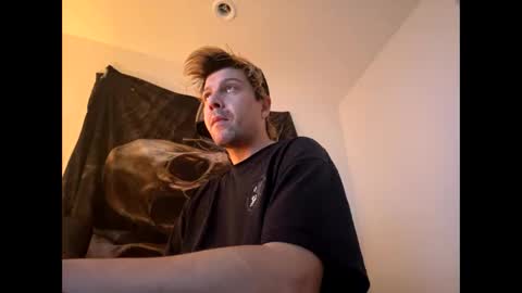 Snapshot of gabethier25 chatting on December 2024 06:36:01 AM yeeah online show from December 2024 06:36:01 AM