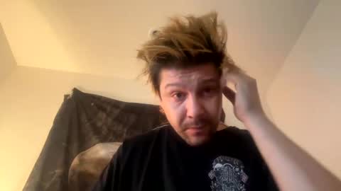 Snapshot of gabethier25 chatting on December 2024 11:22:02 AM yeeah online show from December 2024 11:22:02 AM