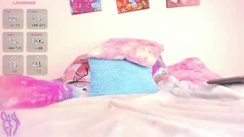 Snapshot of gabi_m chatting on November 2025 11:43:02 AM please follow my friendasya zas online show from November 2025 11:43:02 AM