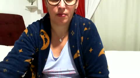 gaby  layla online show from July 2026 09:52:02 PM