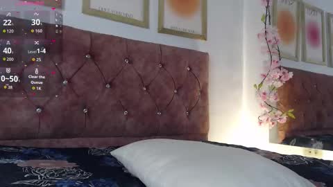 GABRIELA  online show from January 2026 07:04:01 PM