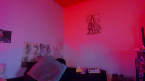 Gabriela online show from October 2025 06:19:02 PM