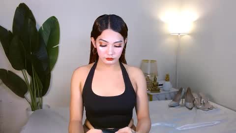 Snapshot of gabriela_deluxe chatting on October 2025 08:44:01 AM gabriela_deluxe online show from October 2025 08:44:01 AM