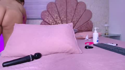 gabriela online show from March 2026 08:03:01 PM