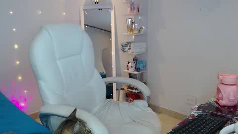 .  online show from November 2025 06:47:02 AM