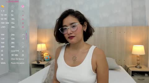 Gabriela Vargas online show from October 2025 03:49:02 AM