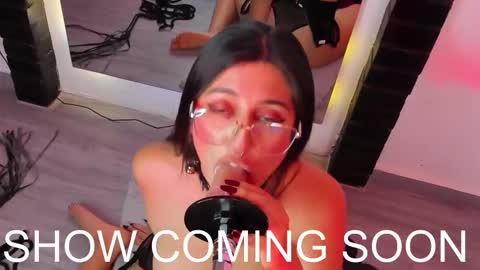 Gabriela Kassi online show from October 2025 11:00:02 AM