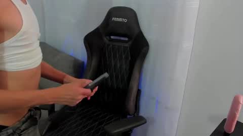 gabriele_love online show from September 2025 12:42:01 PM