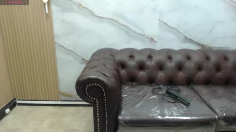 Gabriella online show from January 2026 07:11:01 PM