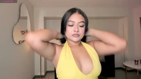 Snapshot of gabriellalee_ chatting on July 2026 11:03:01 AM Gabriella Lee online show from July 2026 11:03:01 AM