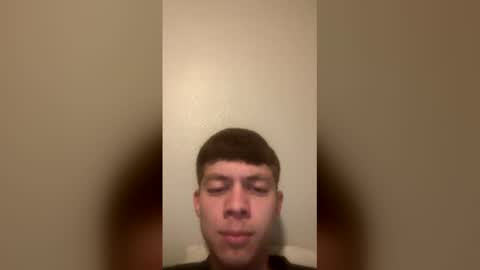 gabrielrea556 online show from May 2026 05:20:01 PM
