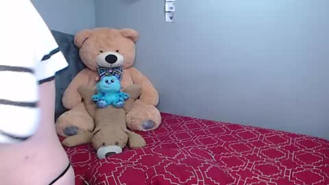 Gabriela online show from June 2026 07:37:01 PM