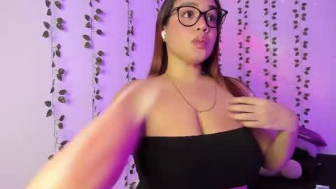 Gabysita online show from August 2026 03:42:01 AM