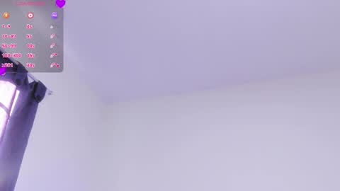 Gabriela online show from October 2025 09:48:02 PM