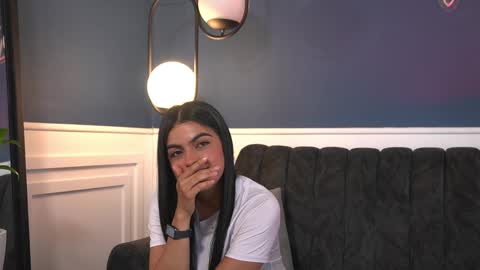 Snapshot of gaby_stoll chatting on May 2026 11:25:02 PM gaby_stoll online show from May 2026 11:25:02 PM