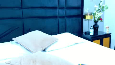 Snapshot of gabymoreau chatting on July 2026 04:18:02 PM gabymoreau online show from July 2026 04:18:02 PM