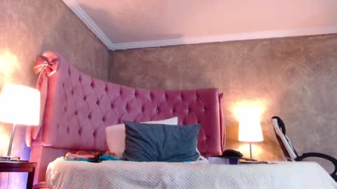 Gaby online show from February 2025 04:22:01 PM