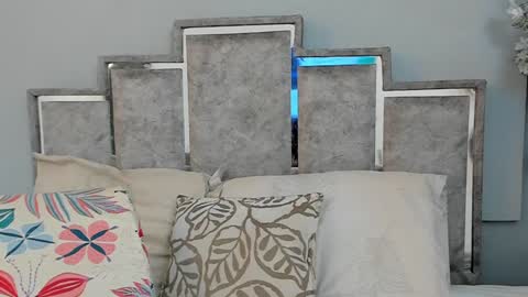 gabyyjones online show from February 2025 11:34:01 AM