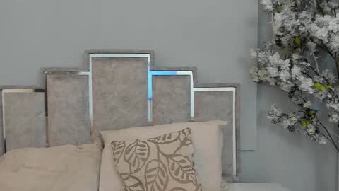 gabyyjones online show from February 2025 11:18:02 AM