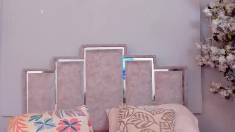 gabyyjones online show from March 2025 11:18:01 AM