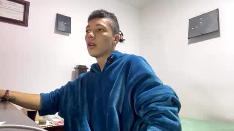 gadiel_sex online show from May 2026 04:15:01 PM