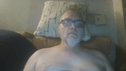 gadude45 online show from November 2025 03:28:01 AM