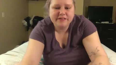 Snapshot of gaebaetae chatting on December 2024 02:36:01 AM Eryn online show from December 2024 02:36:01 AM