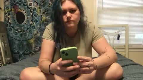 Snapshot of gaebaetae chatting on December 2025 04:35:02 PM Eryn online show from December 2025 04:35:02 PM