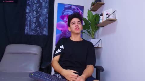 Gael Moon online show from February 2026 07:21:01 PM