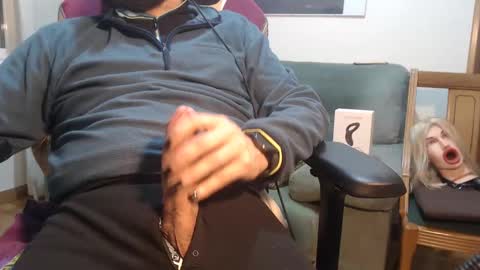 Snapshot of gag0nmyc0ck chatting on January 2025 08:05:01 AM your master online show from January 2025 08:05:01 AM