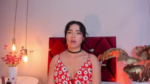 Snapshot of gahiabelucci chatting on May 2026 06:27:02 PM GahiaBelucci online show from May 2026 06:27:02 PM